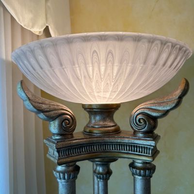 Neoclassical Pillar Floor Lamp (LR-BM)