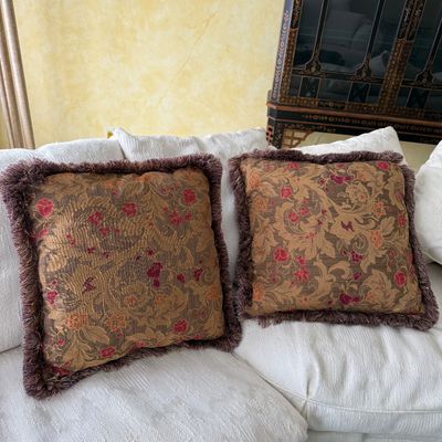Ashford Court Gilded Throw Pillows & More (LR-BM)
