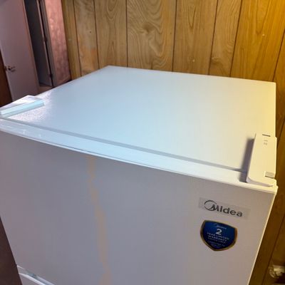 Midea Refrigerator with Top Mounted Freezer (BK-HS)