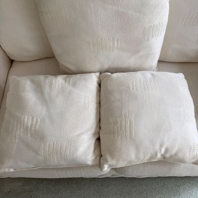 Cream Loveseat (LR-BM)