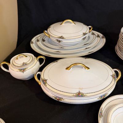 Noritake Gotham 87pc China Set (GB-BM)