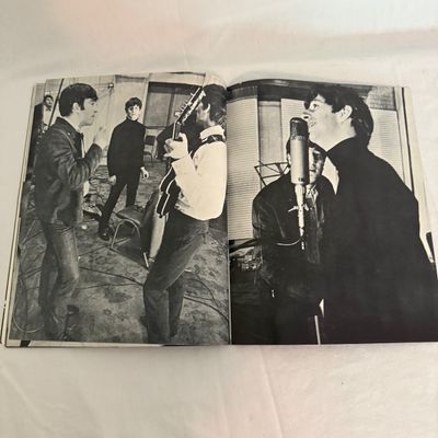 Vintage Beatles' Magazines and More (BR2-BM)