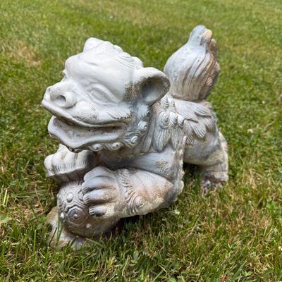 Cement Yard Art Incl Foo Dog, Geisha, and Mini Pagoda (BP-BM)