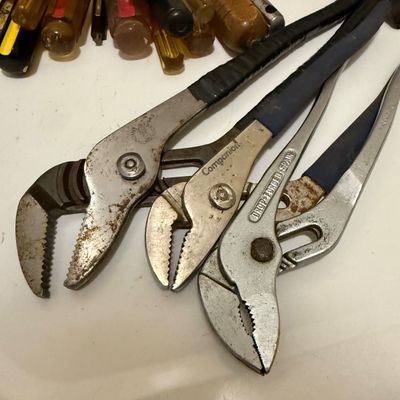 Variety of Hand Tools (U-HS)