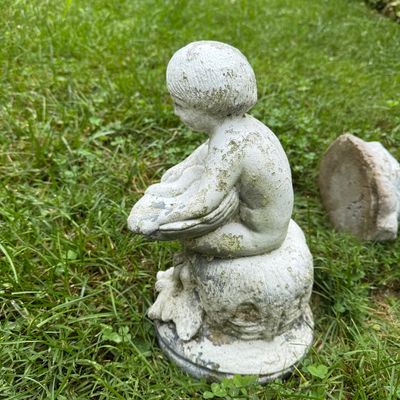 Three Girl Garden Statues (DG-BM)