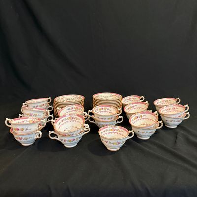 Crescent Ware Tea and Soup Cups (D-BM)