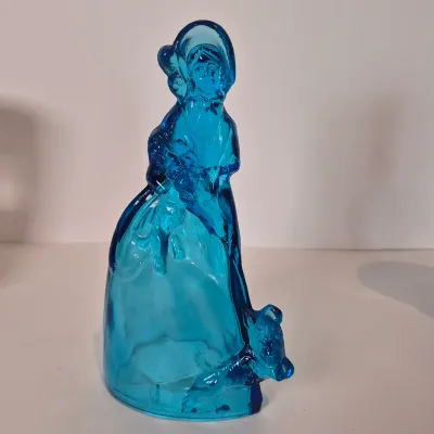 LOT 20D: Vintage Glass "Lady with Two Scottie Dogs" Large Figurine, Viking Platter, George & Martha Washington Goblets,...