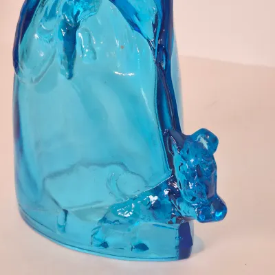 LOT 20D: Vintage Glass "Lady with Two Scottie Dogs" Large Figurine, Viking Platter, George & Martha Washington Goblets,...