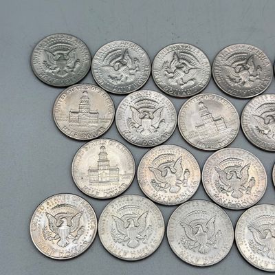 LOT 22: Lot of 23 Kennedy Half Dollars - 1970s-80s