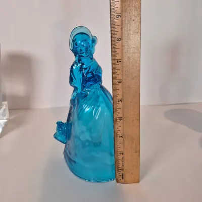 LOT 20D: Vintage Glass "Lady with Two Scottie Dogs" Large Figurine, Viking Platter, George & Martha Washington Goblets,...