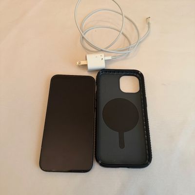 iPhone 13 (LR-MG)