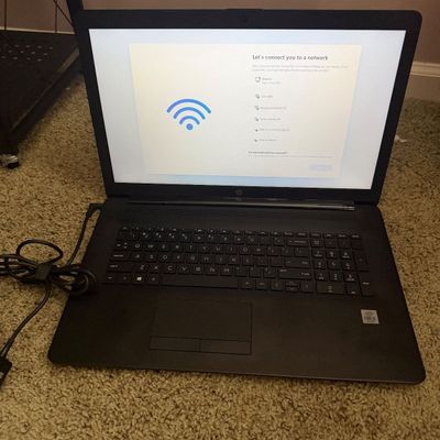HP Laptop with 17” Screen & Stand (LR-MG)