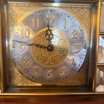 Ansonia Gold Medallion Mantel Clock (LR-MG)