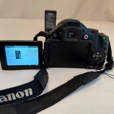 Canon SX40HS Digital Camera With Case & Charger (GB-MG)