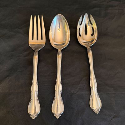 Gotham Sterling Silver Flatware Set (DR-MG)
