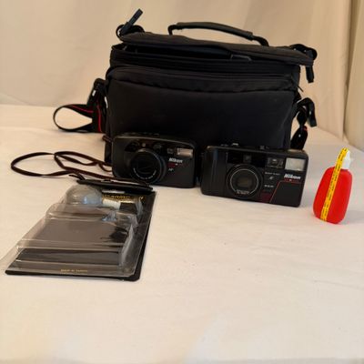 Nikon Zoom Touch 470 & Nikon Tele Touch 35MM Cameras With Carrying Cases (GB-MG)