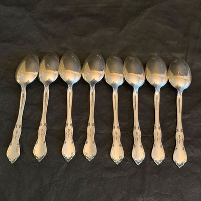 Gotham Sterling Silver Flatware Set (DR-MG)