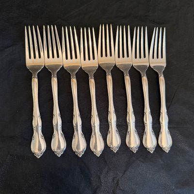 Gotham Sterling Silver Flatware Set (DR-MG)