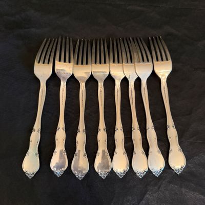 Gotham Sterling Silver Flatware Set (DR-MG)