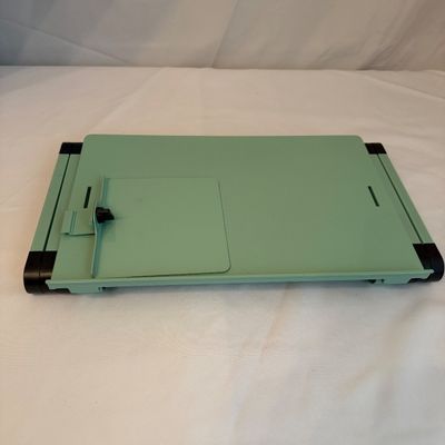 HP Laptop with 17” Screen & Stand (LR-MG)