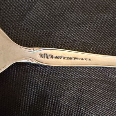 Gotham Sterling Silver Flatware Set (DR-MG)
