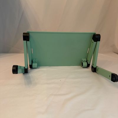 HP Laptop with 17” Screen & Stand (LR-MG)