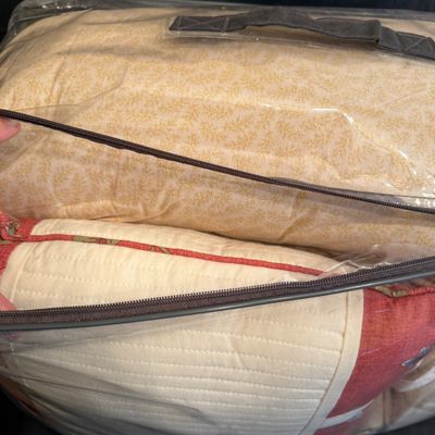 NIB Seven Piece Madison Park King Sized Comforter Set (GB-MG)