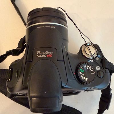 Canon SX40HS Digital Camera With Case & Charger (GB-MG)