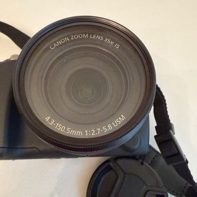 Canon SX40HS Digital Camera With Case & Charger (GB-MG)