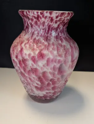 Murano Style Art Glass Flower Vase Textured Pink & White Splatter Glass