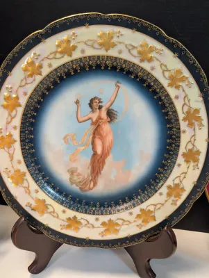 Porcelain Angel Cabinet Plates Hand Painted Austria & Beehive Marks #13
