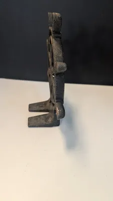 Cast Iron Ships Wheel Wedge Doorstop