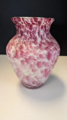 Murano Style Art Glass Flower Vase Textured Pink & White Splatter Glass