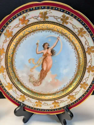 Porcelain Angel Cabinet Plates Hand Painted Austria & Beehive Marks #12