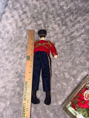 Sale Photo Thumbnail #31: Royal Guard 50's Felt Doll Figure