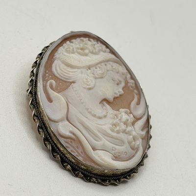 Sale Photo Thumbnail #150
