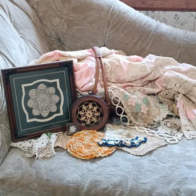 LOT 153: Vintique Tatting and Crocheted Doilies & More