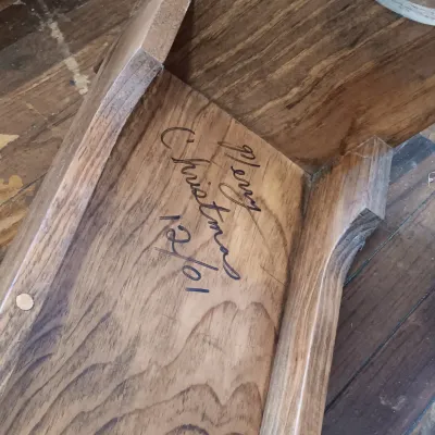LOT 143: Primitive-Style Kitchen Decor