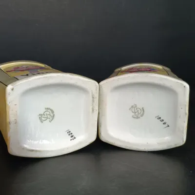 LOT 136: Czechoslovakian Lustre Ceramic Kitchen Canisters