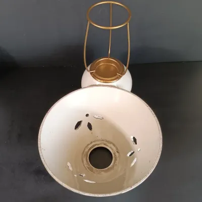 LOT 148: Lenox Holiday Trivet, Trinket Dish, Candle Lamp & Vase