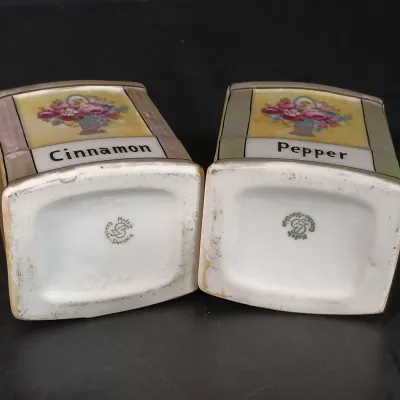 LOT 137: Czechoslovakian Lustre Ceramic Kitchen Canisters