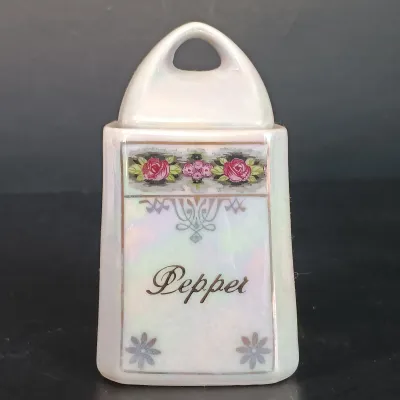 LOT 23: M Rosenbaum Bavarian Made Spice Canisters with Victoria Czechoslovakia Tea Canister