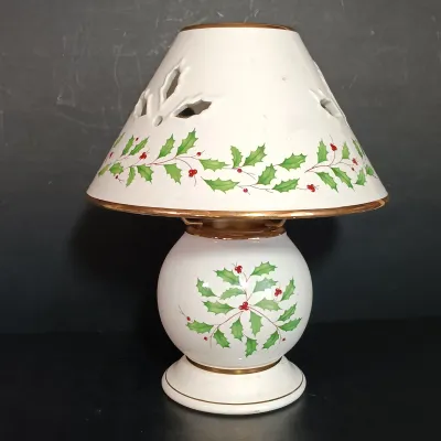 LOT 148: Lenox Holiday Trivet, Trinket Dish, Candle Lamp & Vase