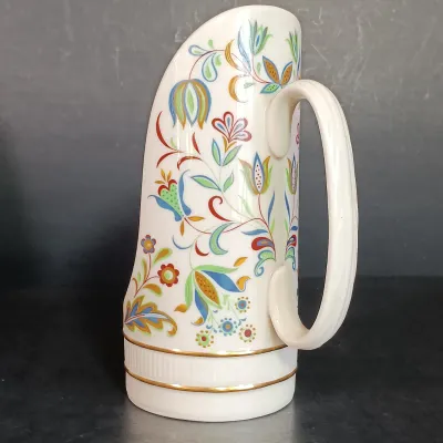 LOT 145: Lenox 8.25" Lily of the Valley Vase, Nantucket Handled Candle Holder, Floral Basket & New Years 2000 Trinket