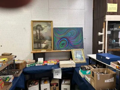 Estate sale photo