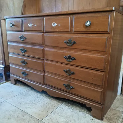 LOT 255: Sprague & Carleton Solid Maple Buffet Hutch