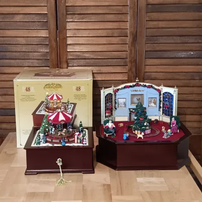 LOT 248: Mr Christmas Holiday Music Box & Gold Label Deluxe Music Box Carousel