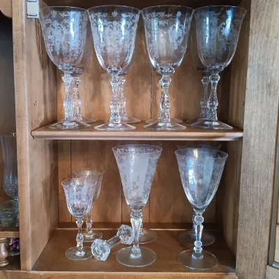 LOT 254: Vintage Etched Crystal Glassware