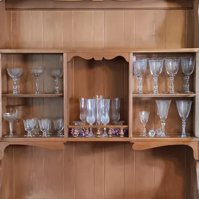 LOT 254: Vintage Etched Crystal Glassware