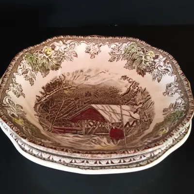 LOT 258: Johnson Brothers England 'The Friendly Village' China Collection
